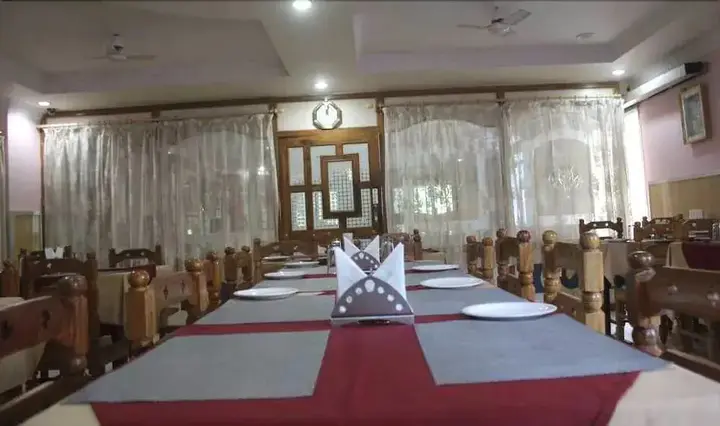 Бхубанешвар: OYO Rooms Rajmahal Square 2
