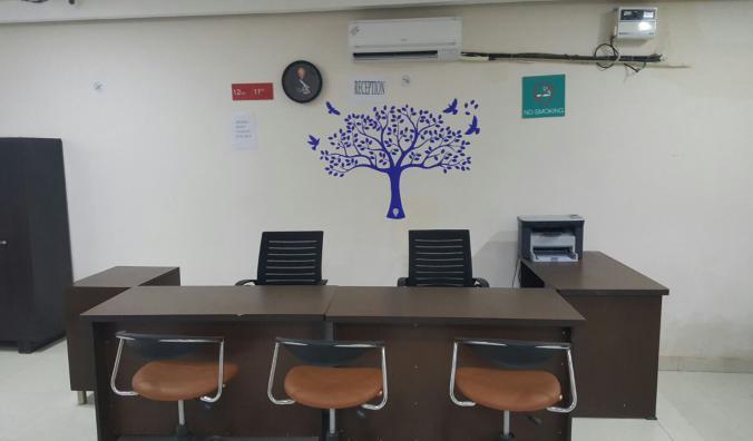 Нойда: OYO Rooms Noida Expressway Sector 44