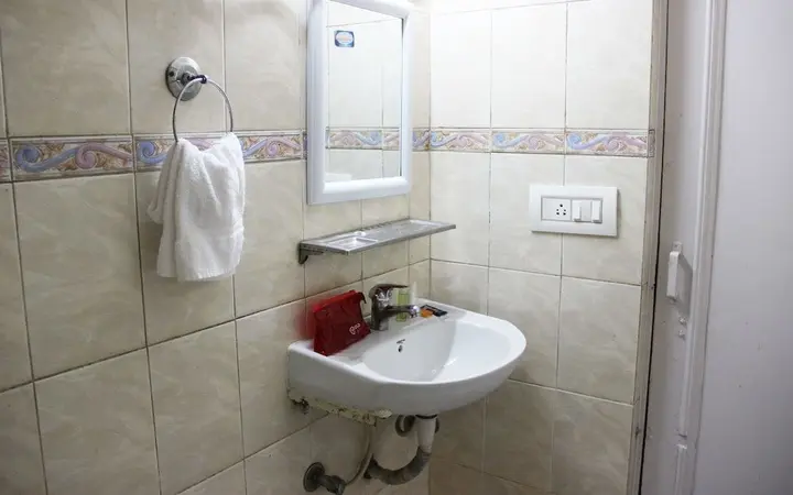 Нью-Дели: OYO 2407 Hotel Gera's M1