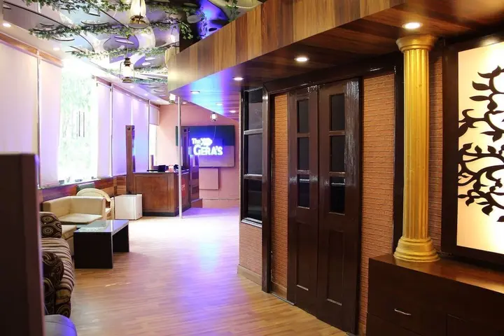Нью-Дели: OYO 2407 Hotel Gera's M1
