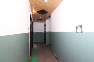 Нью-Дели: OYO 2407 Hotel Gera's M1