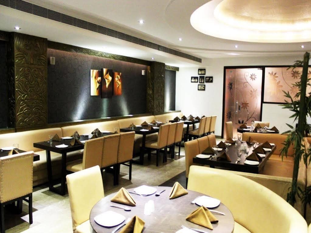 Агра: OYO Rooms By Pass Road Gandhi Nagar