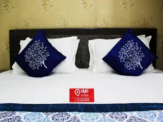 Агра: OYO Rooms By Pass Road Gandhi Nagar
