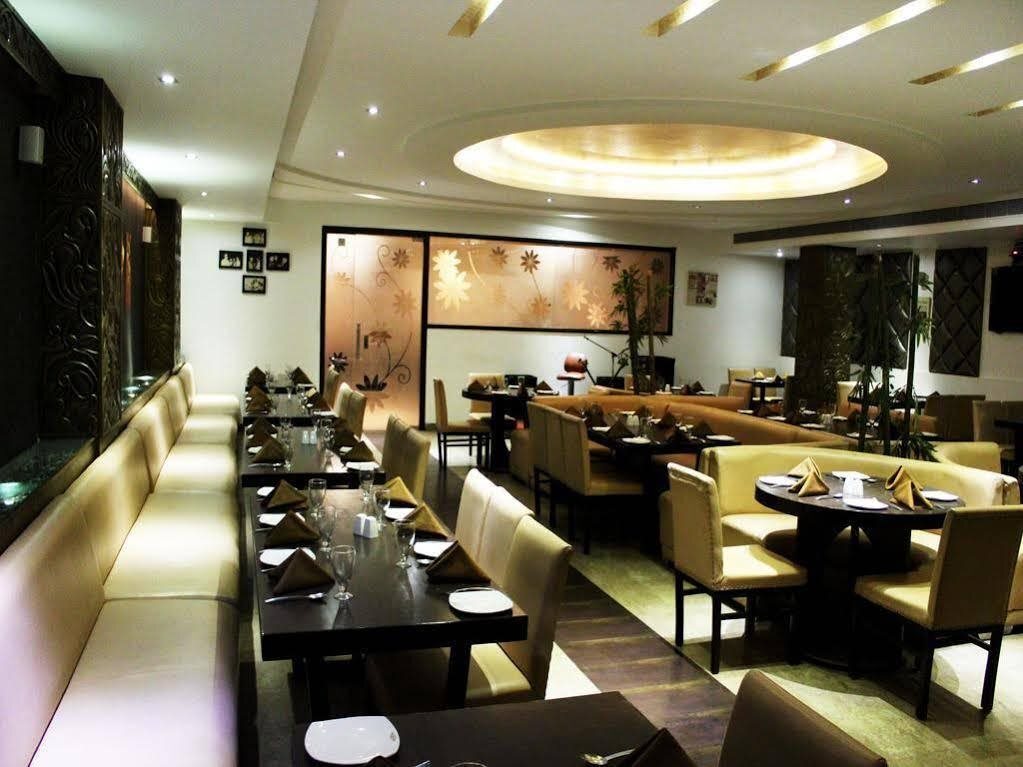 Агра: OYO Rooms By Pass Road Gandhi Nagar