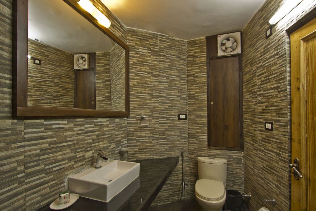 Шимла: OYO Rooms The Mall Near Highcourt