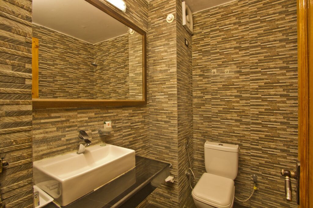 Шимла: OYO Rooms The Mall Near Highcourt