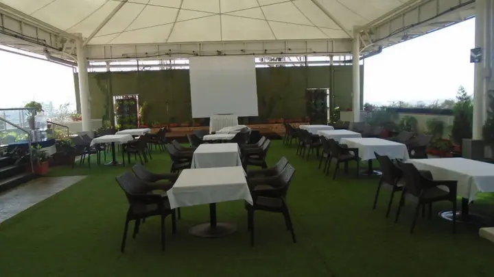 Колхапур: Hotel Vrishali Executive Kolhapur