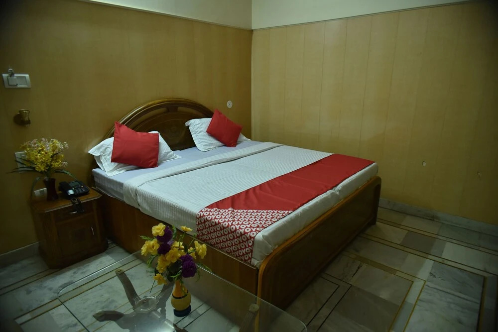 Rohtak: OYO Rooms Near Mansarovar Garden