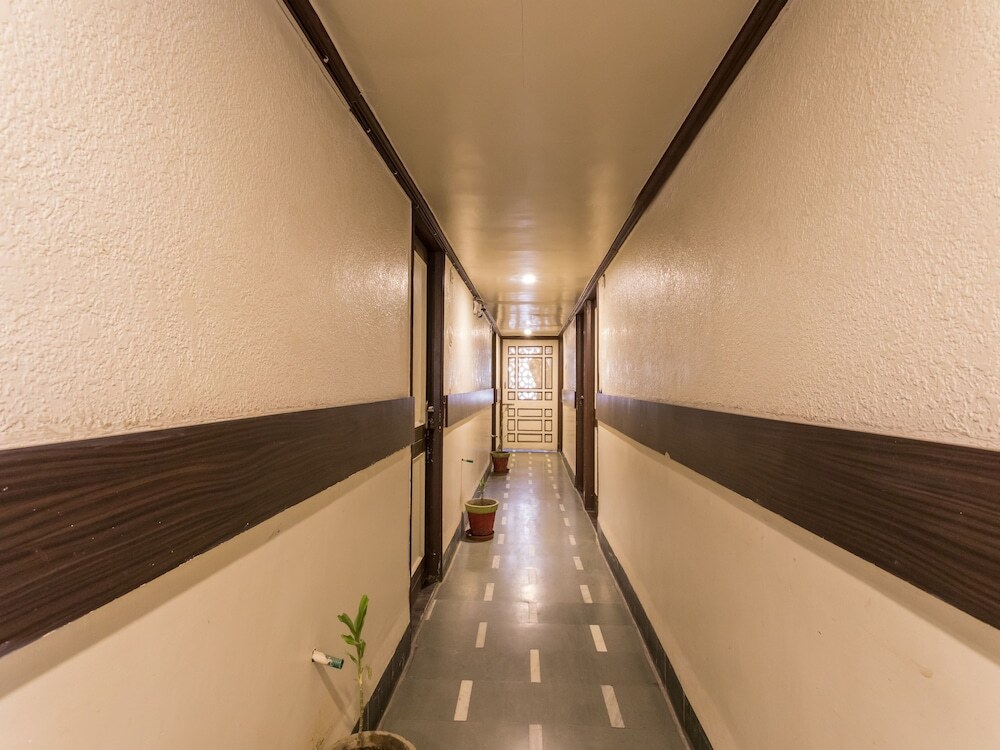 Индаур: OYO 2760 Hotel Chanakya