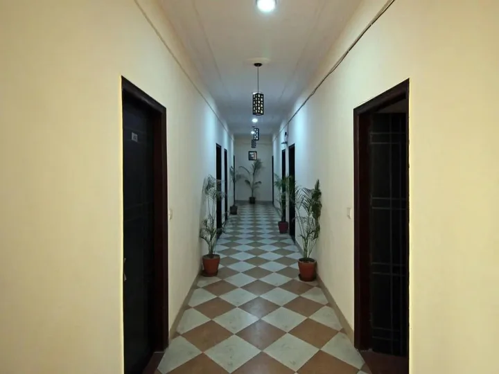 Большая Нойда: Hotel City Rooms Greater Noida by OYO Rooms
