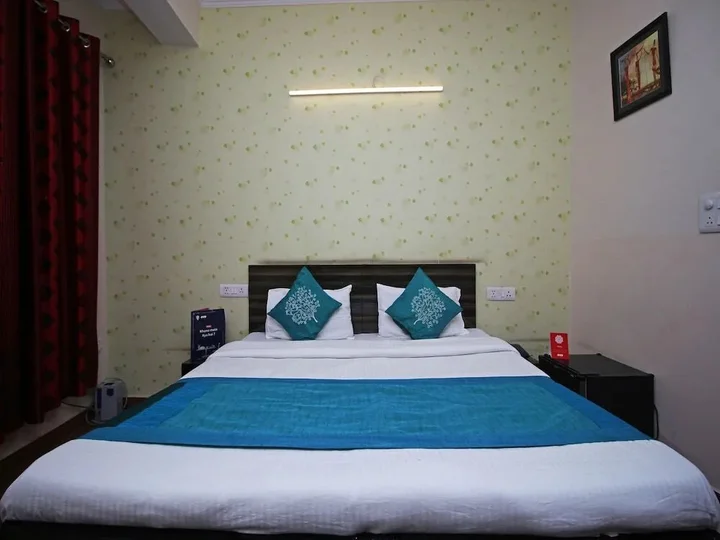 Большая Нойда: Hotel City Rooms Greater Noida by OYO Rooms