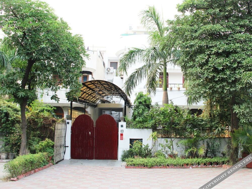 Нойда: OYO Rooms Sai Temple Noida Sector 61