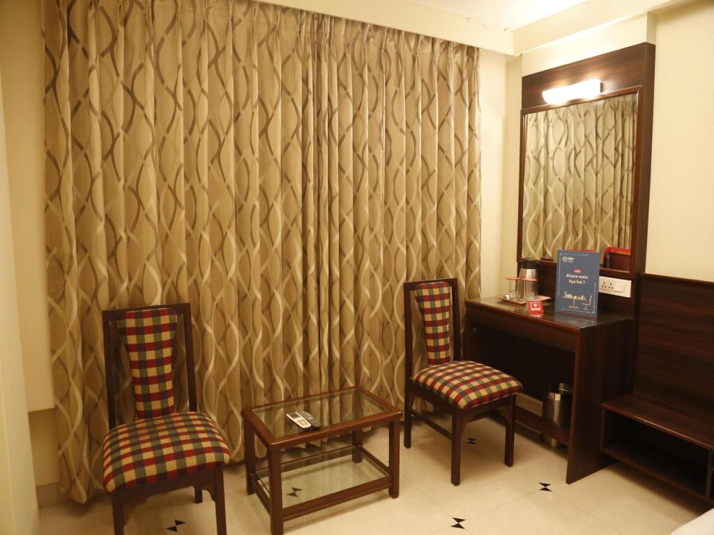 Колхапур: OYO 2726 Hotel Elegant