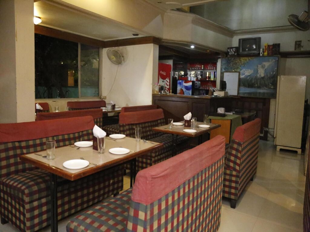 Колхапур: OYO 2726 Hotel Elegant