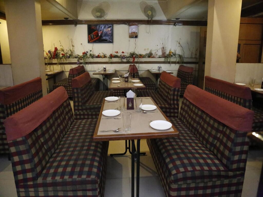 Колхапур: OYO 2726 Hotel Elegant