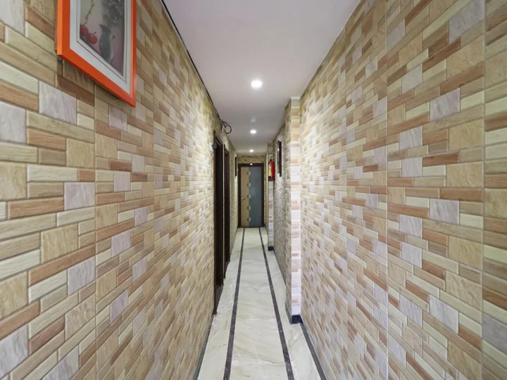 Нью-Дели: OYO 2705 Hotel Preet Palace