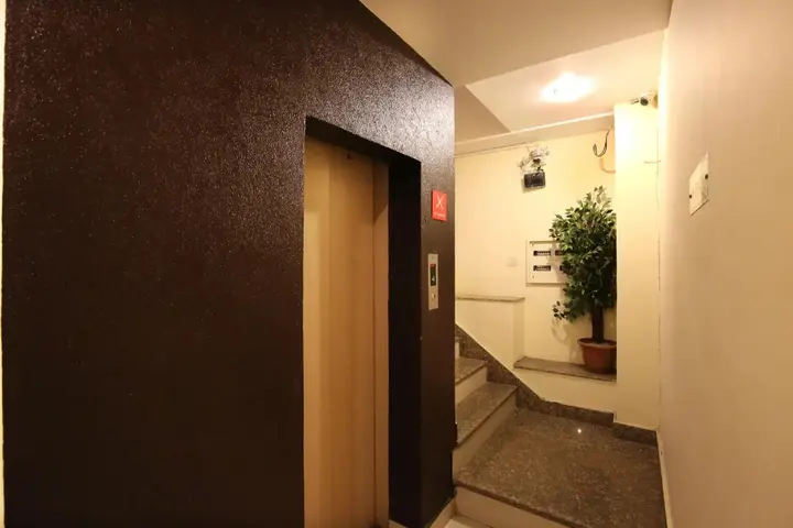 Лудхиана: OYO 2120 Hotel Silver Haze