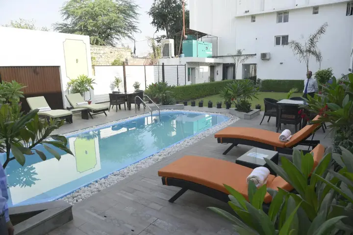 Джайпур: Hotel Gandharva - A Green Hotel
