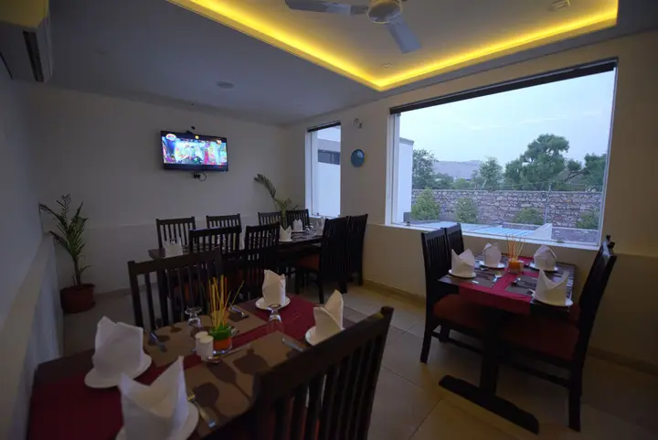 Джайпур: Hotel Gandharva - A Green Hotel