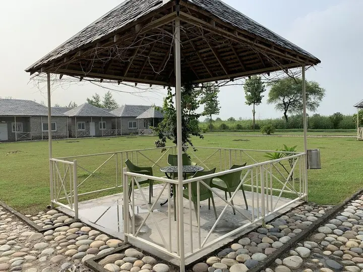 Нурпур: Anand @ The Satluj