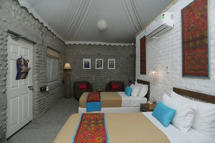 Нурпур: Anand @ The Satluj