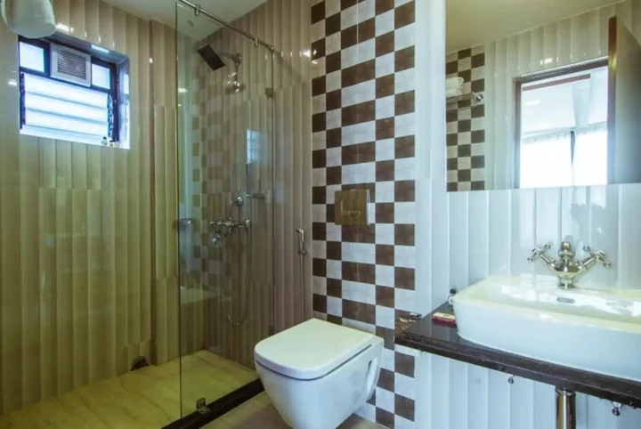 Колката: Hotel Sawood International
