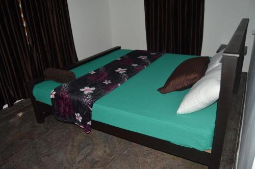 Султан-Батери: Rasta Guest house
