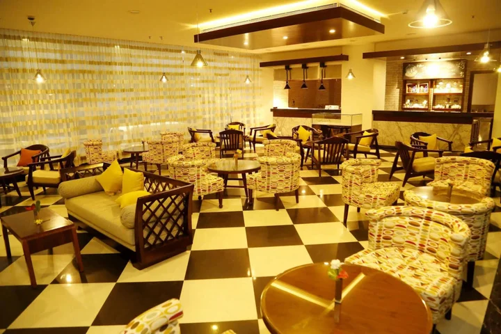 Кондотти: The Raviz Calicut
