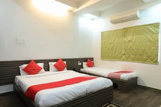 Нагпур: OYO 22903 Sukoon Service Apartments