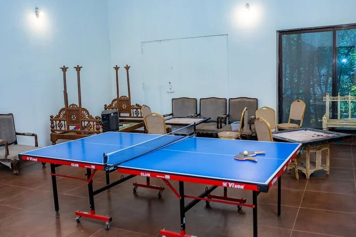Чандрапур: Jharna Resort
