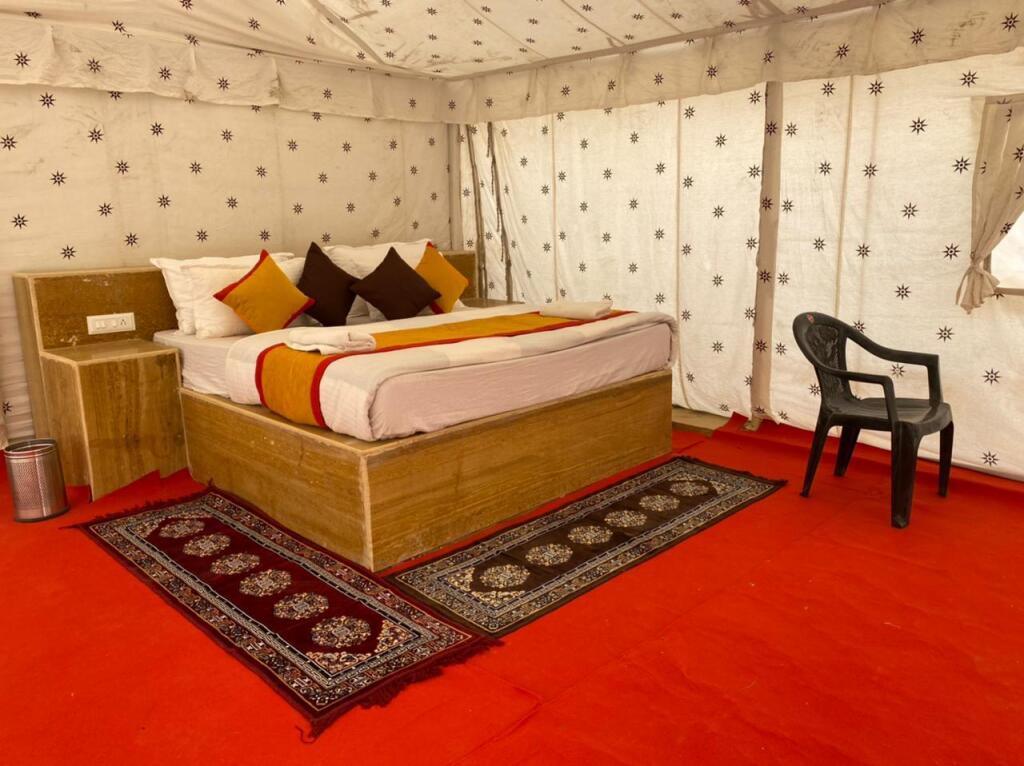 Desert OverNight Camp & Resort, Jaisalmer — фото 1