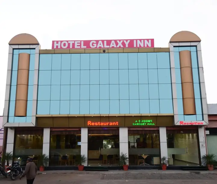 Джайпур: Galaxy Inn