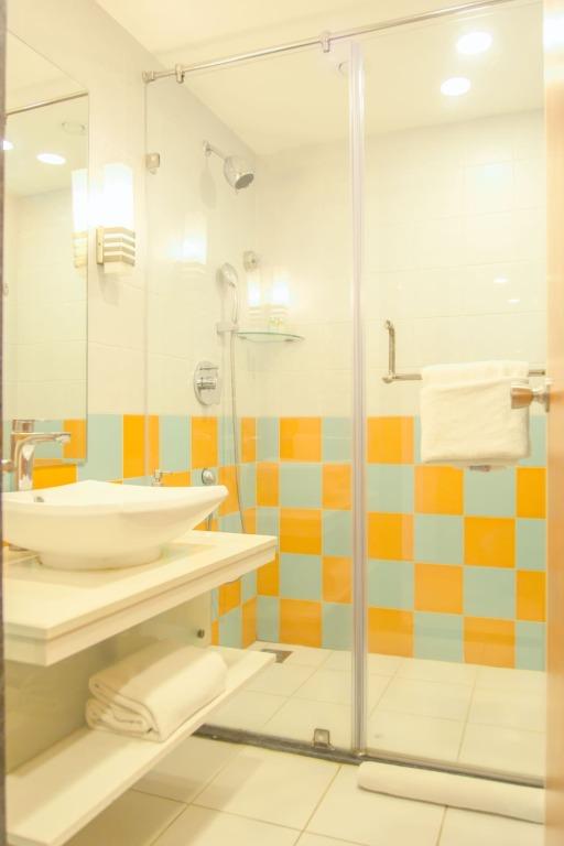 Особая экономическая зона Mahindra World City: Kalyan Grand - a business hotel