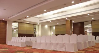 Особая экономическая зона Mahindra World City: Kalyan Grand - a business hotel