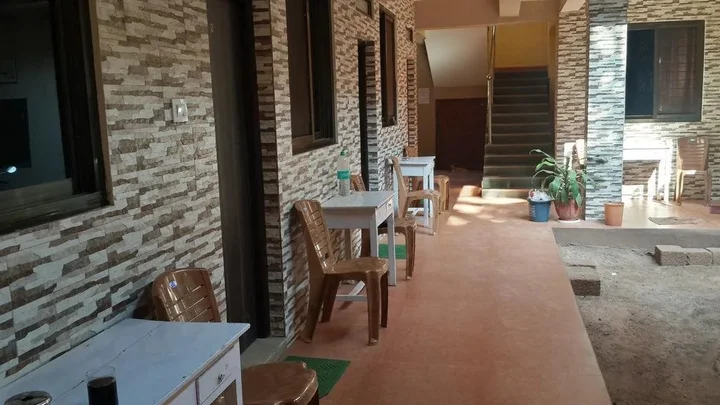 Анджуна: Manali Guest House