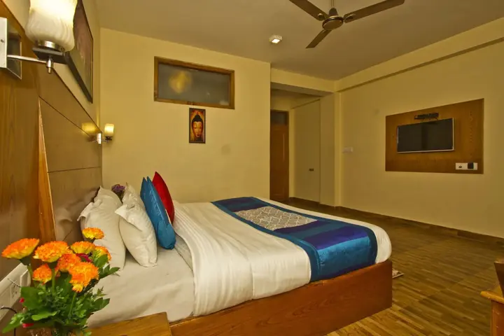 Манали: New Harmony Inn