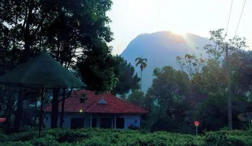 Какабе: Paithal Mount Cottage