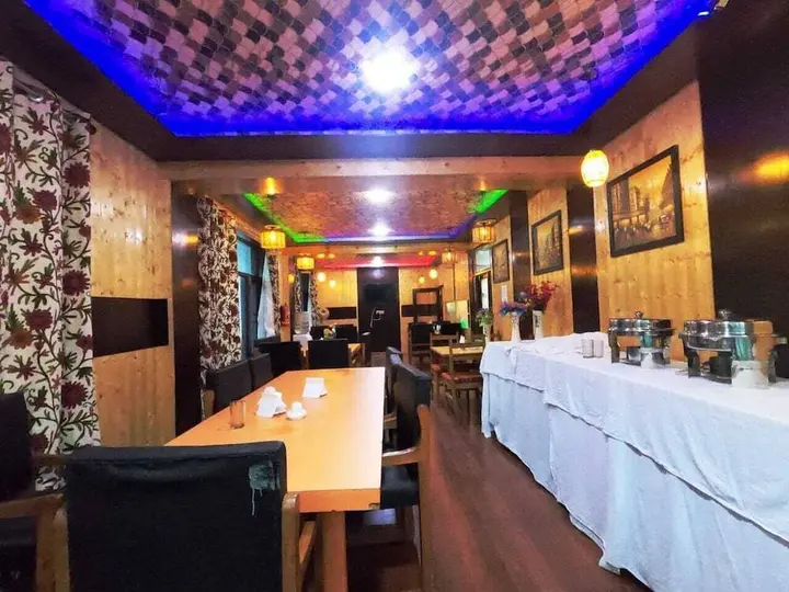 Каргил: Royal Inn Hotel