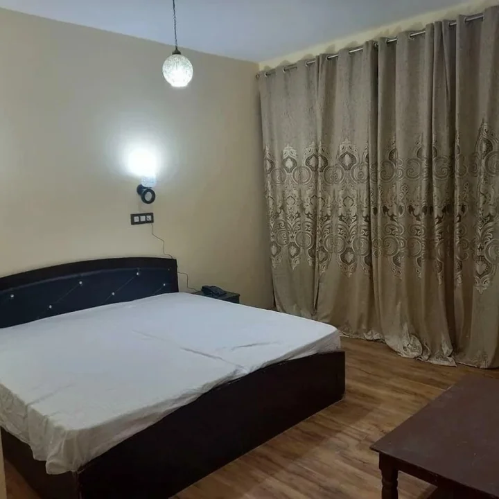 Каргил: Royal Inn Hotel