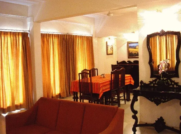 Бангалор: Mathyoo Residential Suites