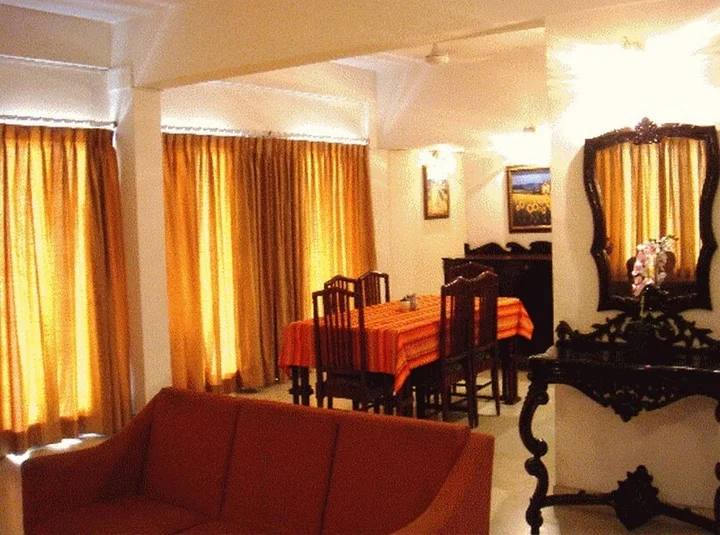 Бангалор: Mathyoo Residential Suites
