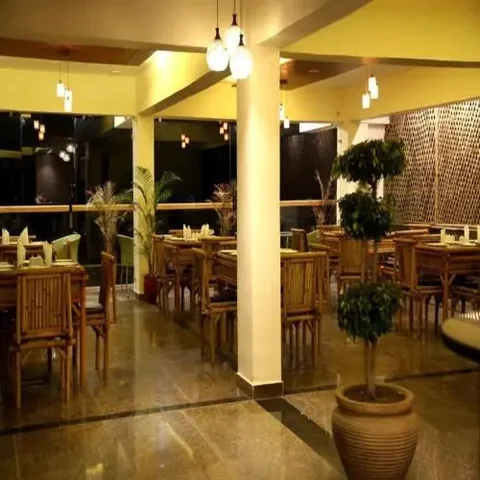 Казаули: Dippys Hotel
