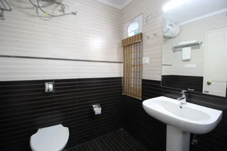 Бангалор: White Feather Hotel