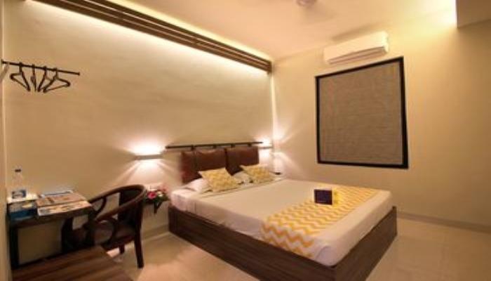 Хидерабад: FabHotel Arastu Nampally