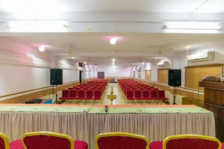 Pudukad: Sree Gokulam Residency