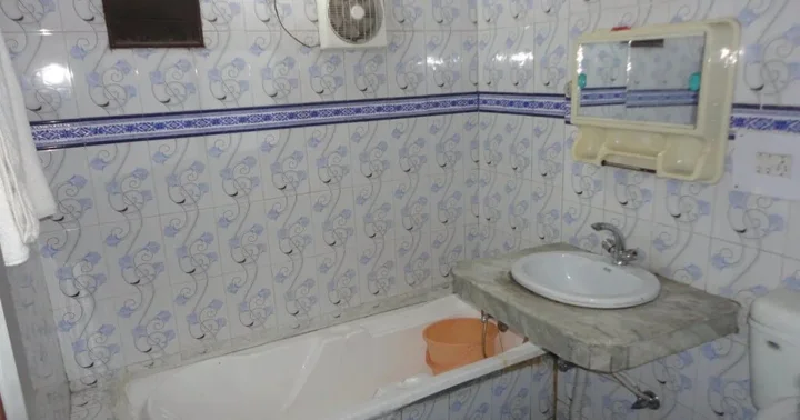 Агра: Hotel Swarajya Palace