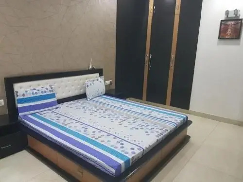 Нью-Дели: Luxury Inn