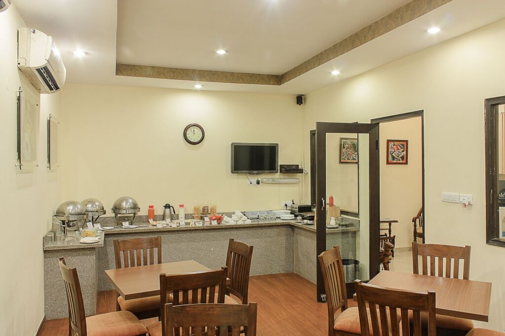 Гуруграм: Enkay Residency V Block-Cyber City