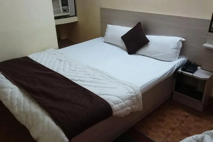 Варанаси: Hotel Aditya Inn