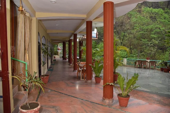 Ришикеш: Rishikesh Sadan